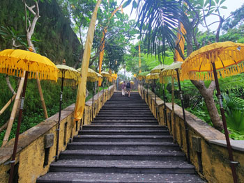 Garuda Wisnu Kencana park