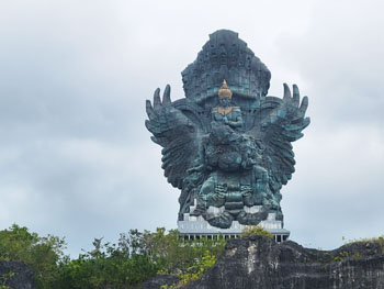 Garuda Wisnu Kencana park